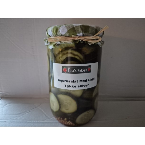 Agurkesalat  i tykke skiver med chili 500g